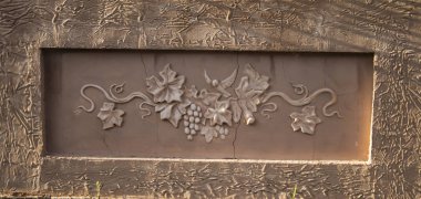 Duvardaki binaların mimari dekorasyon unsurları, eski süs ve desen sıva, vintage, çatlaklar