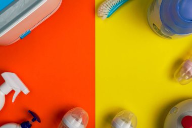 Sterilizasyon fırçası, şişe sterilizatörü ve bebek şişeleri