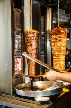 Shawarma 'nın Döner' de Hazırlanması