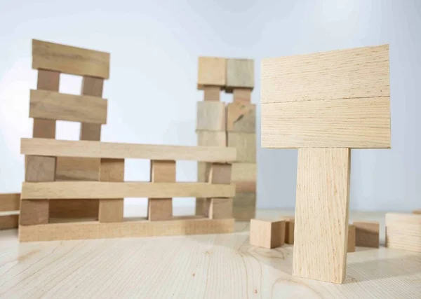 Bauen Mit Holzteilen Nahaufnahme Auf Weißem Hintergrund — Stockfoto