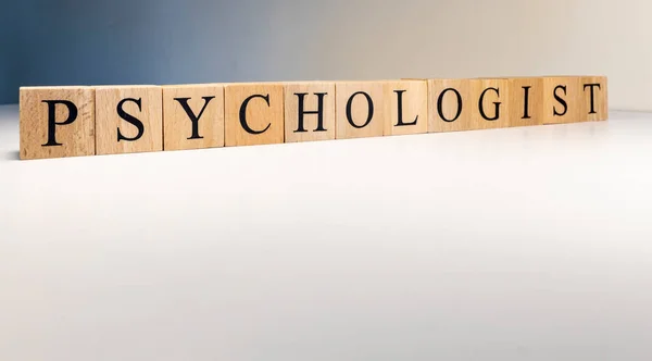 Ψυχολόγος Κείμενο Από Ξύλινα Κύβους Όρος Επάγγελμα Ψυχολογίας Κλείσε — Φωτογραφία Αρχείου