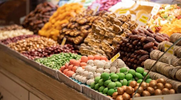 Doces Coloridos Uma Foto Foi Tirada Lado Além Açúcar Conteúdo — Fotografia de Stock