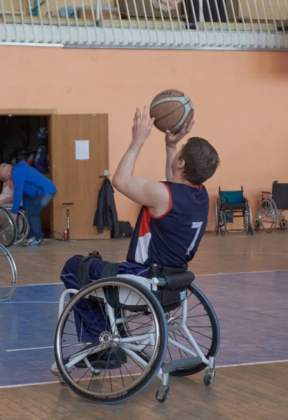 tekerlekli sandalye basketbol sporları