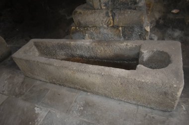 Kirkstall Abbey.A bir kamu parkta yer alan sarnıç manastır, harap. Bu c.1152 kuruldu.