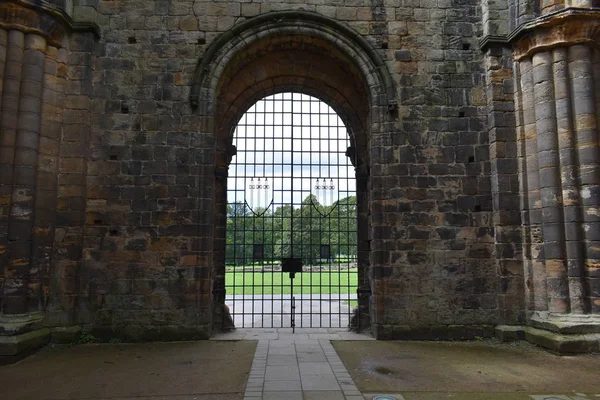 Kirkstall Abbey Ruiné Monastère Cistercien Qui Est Situé Dans Parc — Photo