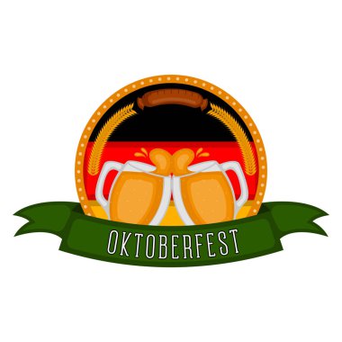 Bir çift bira bardağı Oktoberfest etiketle