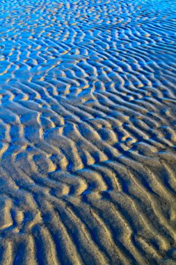 Dalga, kum ve deniz. Doğa deseni arka planı.