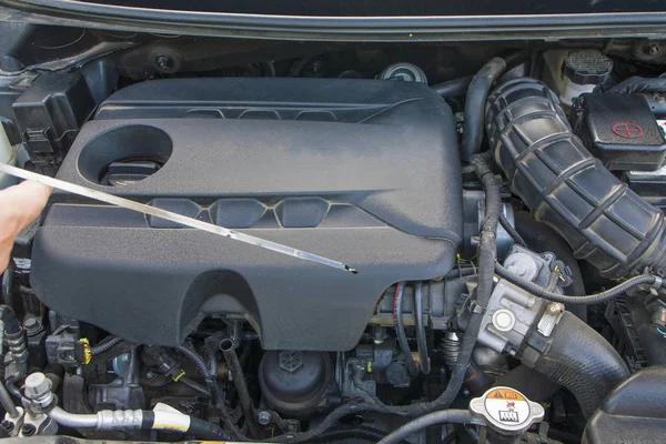 Motor y todas las demás partes del coche — Foto de Stock