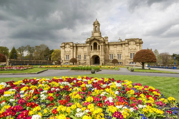 Cartwright Hall Situated Lister Park Manningham Lane Heaton Area Bradford — Stock Photo, Image