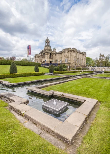 Cartwright Hall Situated Lister Park Manningham Lane Heaton Area Bradford — Stock Photo, Image