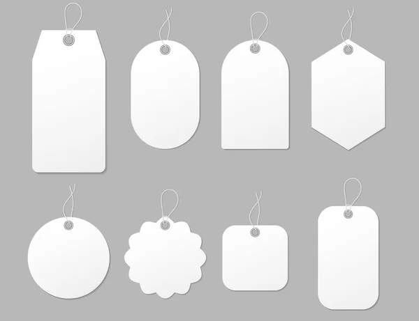 Etiqueta Mockup, etiqueta de papel. Etiqueta em branco modelo para compras de preço, pendurar venda, cartão de presente. Forma redonda e quadrada do carimbo de suspensão isolado. Preço de papel em branco para sale.vector —  Vetores de Stock