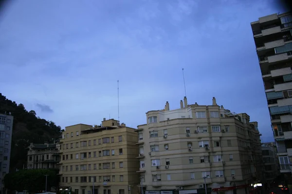 endülüs şehrinde kızarıklık yürüyüşü