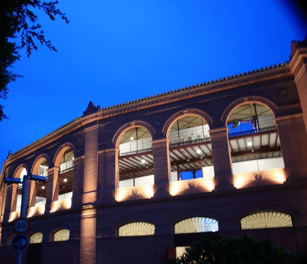 endülüs şehrinde kızarıklık yürüyüşü