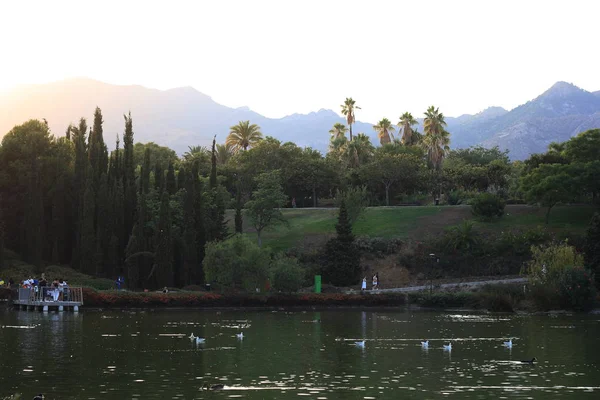 La Dove İspanya'da eğlence parkı