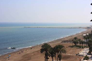 Eğer sahil del Sol başkenti iseniz, banyo ve istiyorum ... Merak etme! Malaga'nın başkentinde en iyi plajların keyfini çıkarabilirsiniz. Kentsel, çok kolay erişim ve se geniş bir yelpazede sunan