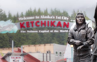 Aviator, Ketchikan, Alaska rock Anıtı.