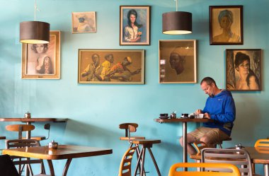 Kush Coffee Shop içinde, Nelson, Yeni Zelanda.