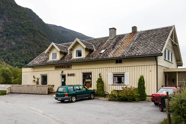The Kolonialen Kafe, Skjolden, Noruega . — Fotografia de Stock