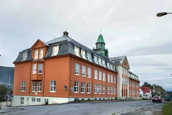 Tromso Noruega Agosto 2018 Escuela Secundaria Superior Kongsbakken Ubicada Skolegata — Foto de Stock