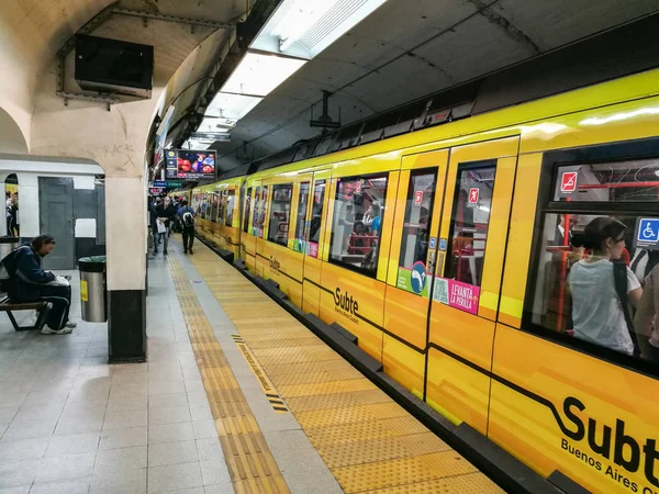 U-Bahn von buenos aires, Argentinien. — Stockfoto