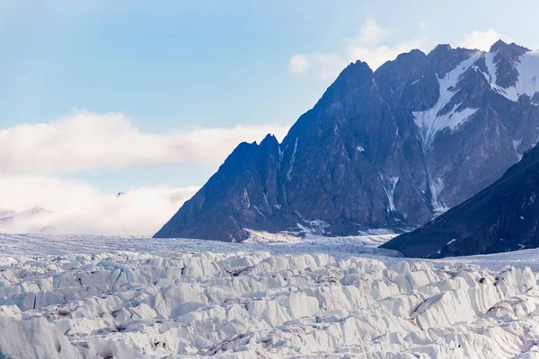 El glaciar Monacobreen - Mónaco en Liefdefjord, Svalbard . — Foto de Stock