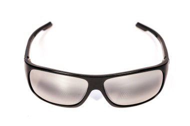 Erkekler için güneş gözlüğü etrafında sarın - beyaz üzerinde izole dikdörtgen.