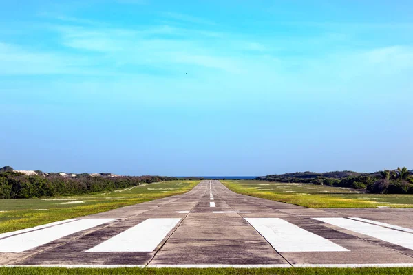 Landningsbanan Flygplatsen Antagande Seychellerna — Stockfoto