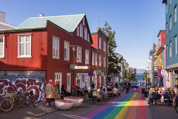 Reykjavik Islandia Agosto 2019 Calle Klapparstigur Con Los Colores Del — Foto de Stock