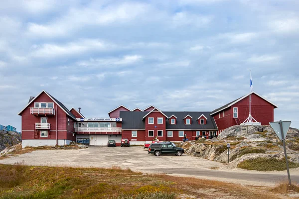 The Somandshjemmet Hotel-Seaman Home in Nuuk, Grenlandia. — Zdjęcie stockowe