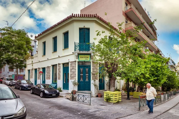 Taverna chiusa ad Akteou e Iraklidon St a Thissio, Atene . — Foto Stock