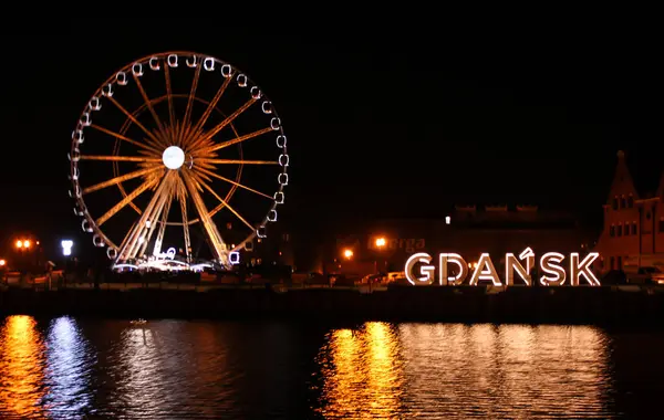 Gece Gdansk, ana turistik nehir