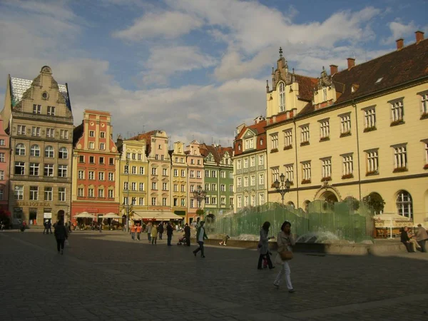 Θέα Στην Όμορφη Κεντρική Πλατεία Στο Βρότσλαβ Πολωνία — Φωτογραφία Αρχείου