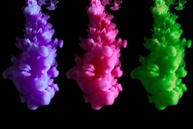 2018 trend renkleriorijinal görselleştirme: Ufo yeşili, Plastik pembe, proton mor, suda boya akışı, soyut arka plan