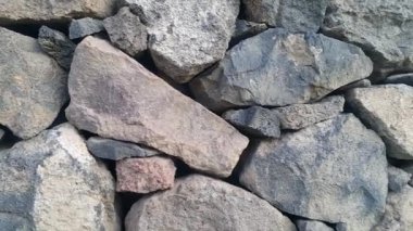 doğal taşlar, çit, taş döşenmiş ve beton olmadan sabit antik duvar, çok güzel arka plan