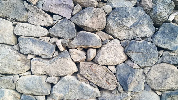 Alte Mauer Aus Natursteinen Zaun Steine Ohne Beton Verlegt Und — Stockfoto