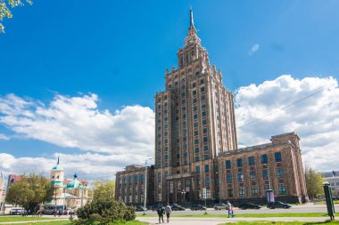 Riga'daki yüksek Sovyet binası