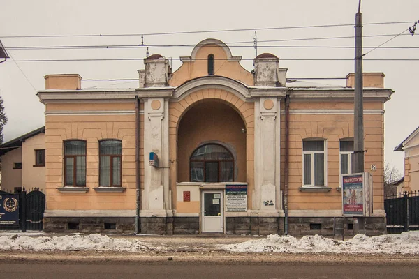 Antiguo edificio en Ivano-Frankivsk — Foto de Stock