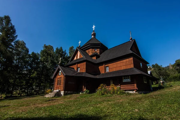 Wooden church in Carpathian — Stock Photo, Image