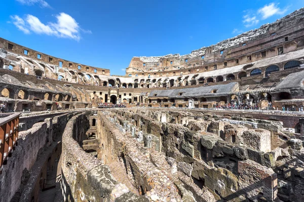 Roma Itália Agosto 2018 Anfiteatro Flaviano Coliseu Dia Ensolarado — Fotografia de Stock