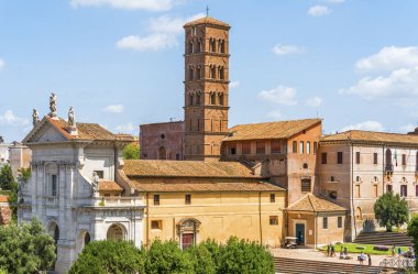 Roma, İtalya, - Ağustos 2018: kalıntıları Roma Forumu bir atış yaz gününde