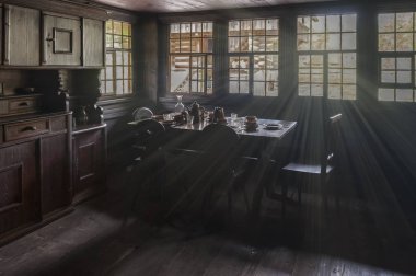 Hofstetten bei Brienz - Nisan 2017: bir köy evinin Ballenberg Açık Hava Müzesi'nde yemek odasında