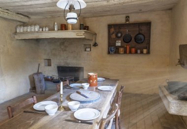 Hofstetten bei Brienz - Nisan 2017: yemek odasında, bir zamanlar Ballenberg Açık Hava Müzesi