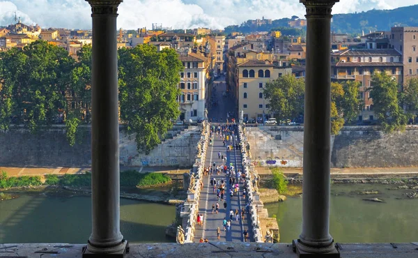 Rome Talya Ağustos 2017 Görünüm Sant Angelo Köprüsü Tiber Nehri — Stok fotoğraf