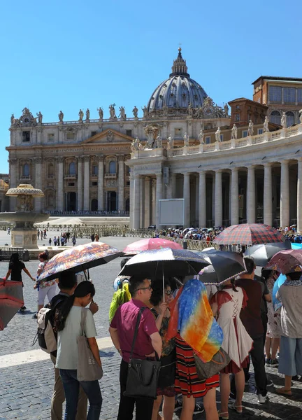 Rome Italie Août 2017 Touristes Faisant Queue Pour Entrer Dans — Photo