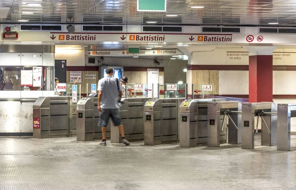 Roma Itália Agosto 2017 Metrô Cidade — Fotografia de Stock