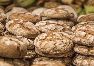 Satılık taze ekmek