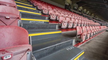 Milan, İtalya - Aralık 2017: San Siro Arena tribün