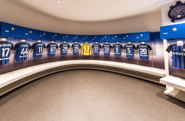 Milan, İtalya - Aralık 2017: Fc Inter içinde oda San Siro Stadı nda değiştirme