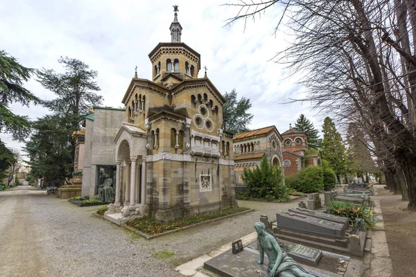 Milán Italia Diciembre 2017 Criptas Familiares Cementerio Ciudad Monumental Imagen de archivo