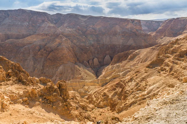 Güneşli bir günde Judean çölüne bak, İsrail